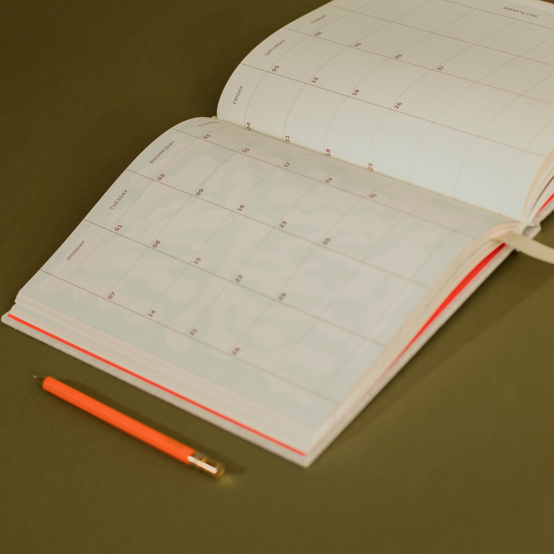 2025 A-Planner Weekly Diary - Linen