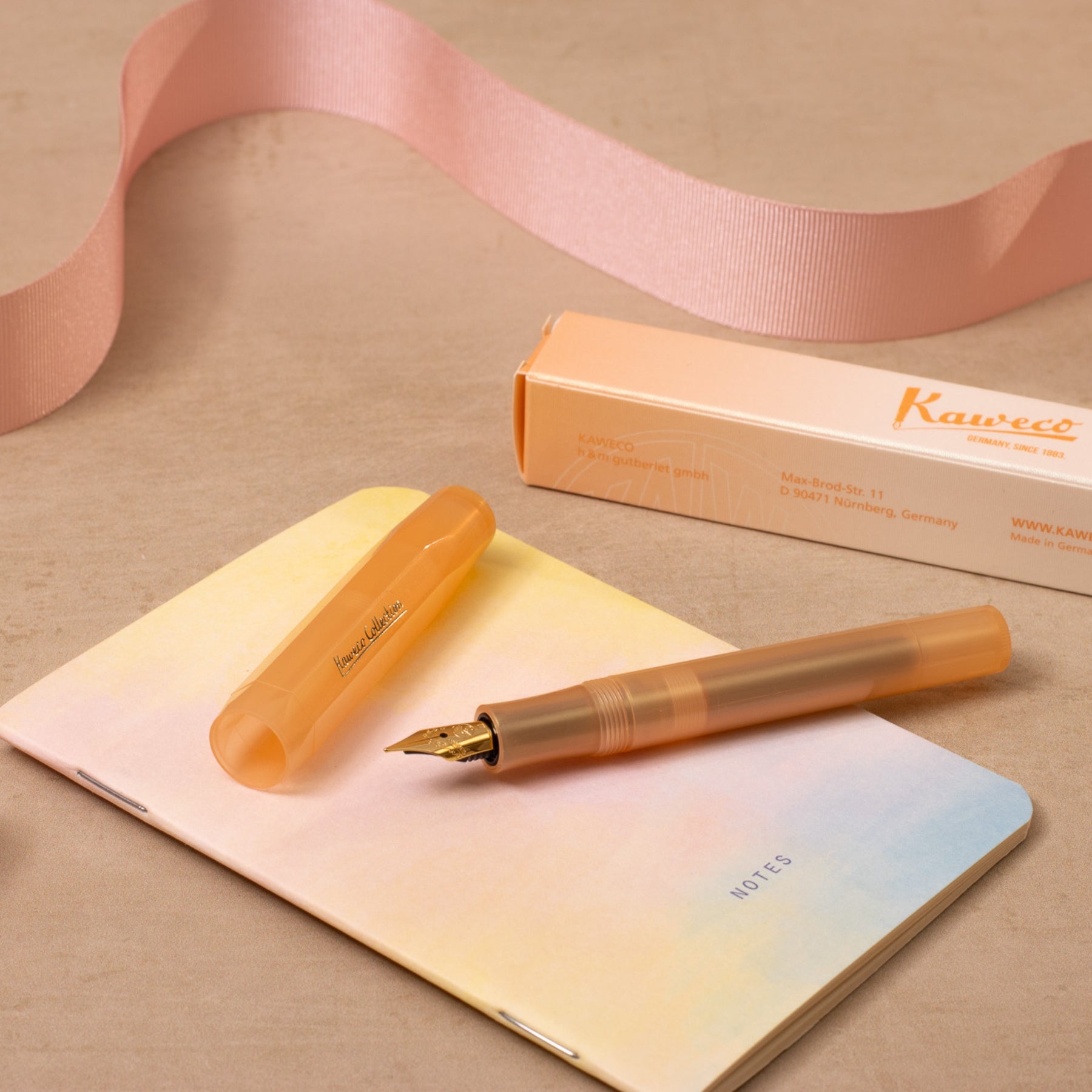 Collection Sport Fountain Pen - Apricot Pearl/ Medium