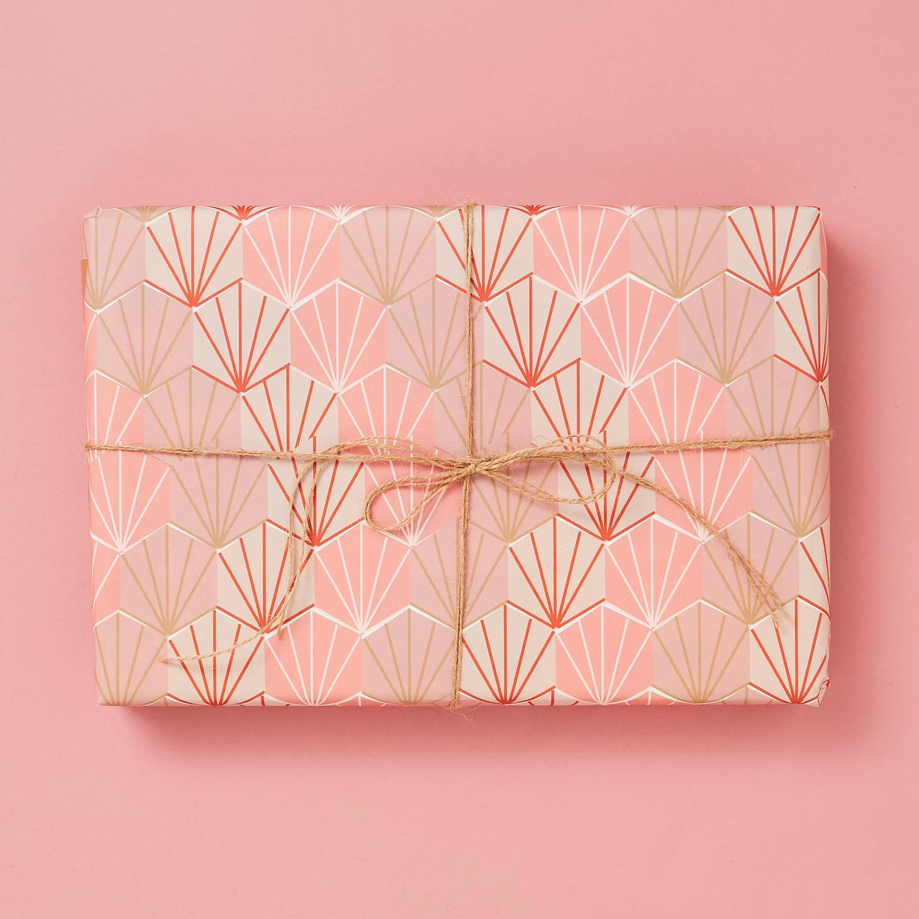 Gift Wrap Set - Deco Shells in Pink with Tags