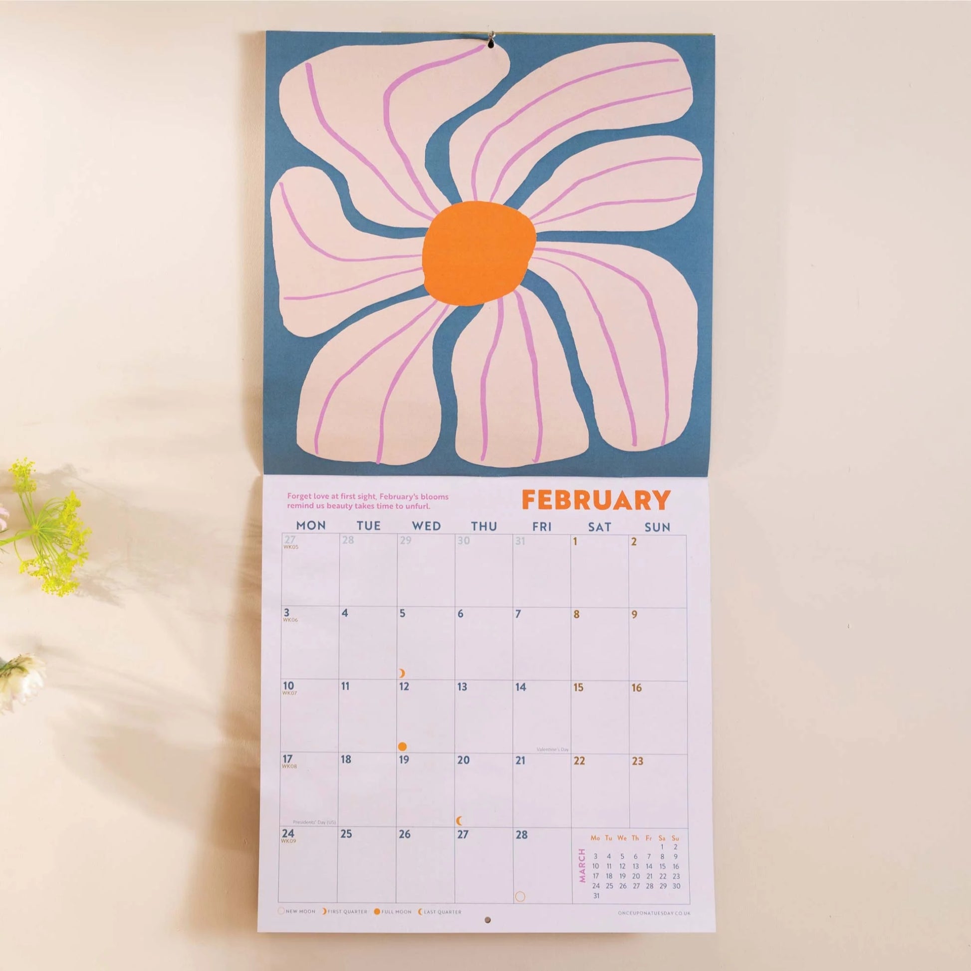 2025 Square Calendar - Les Fleurs