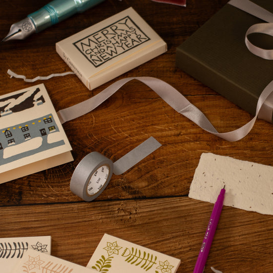 Gift Tags & Ribbons
