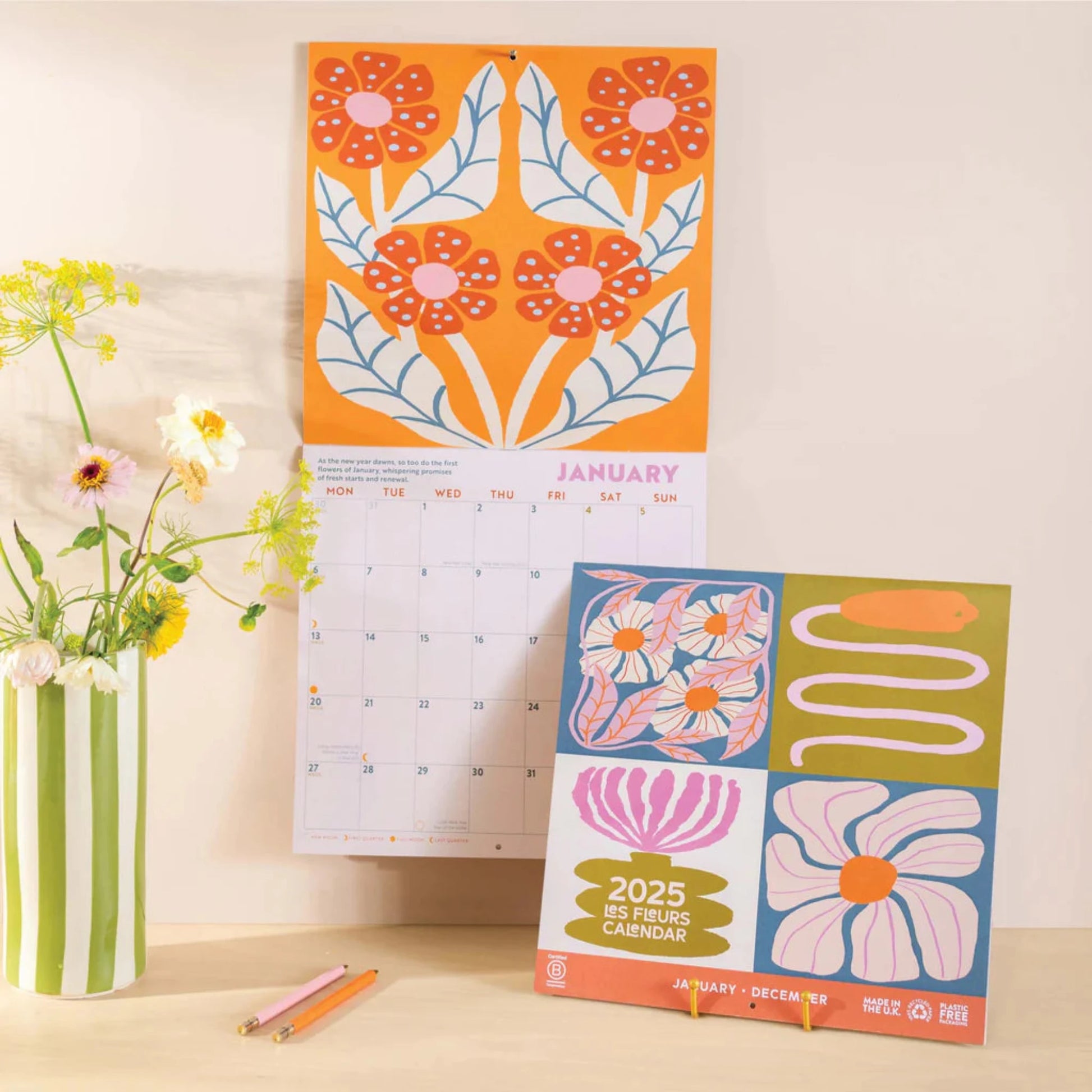 2025 Square Calendar - Les Fleurs