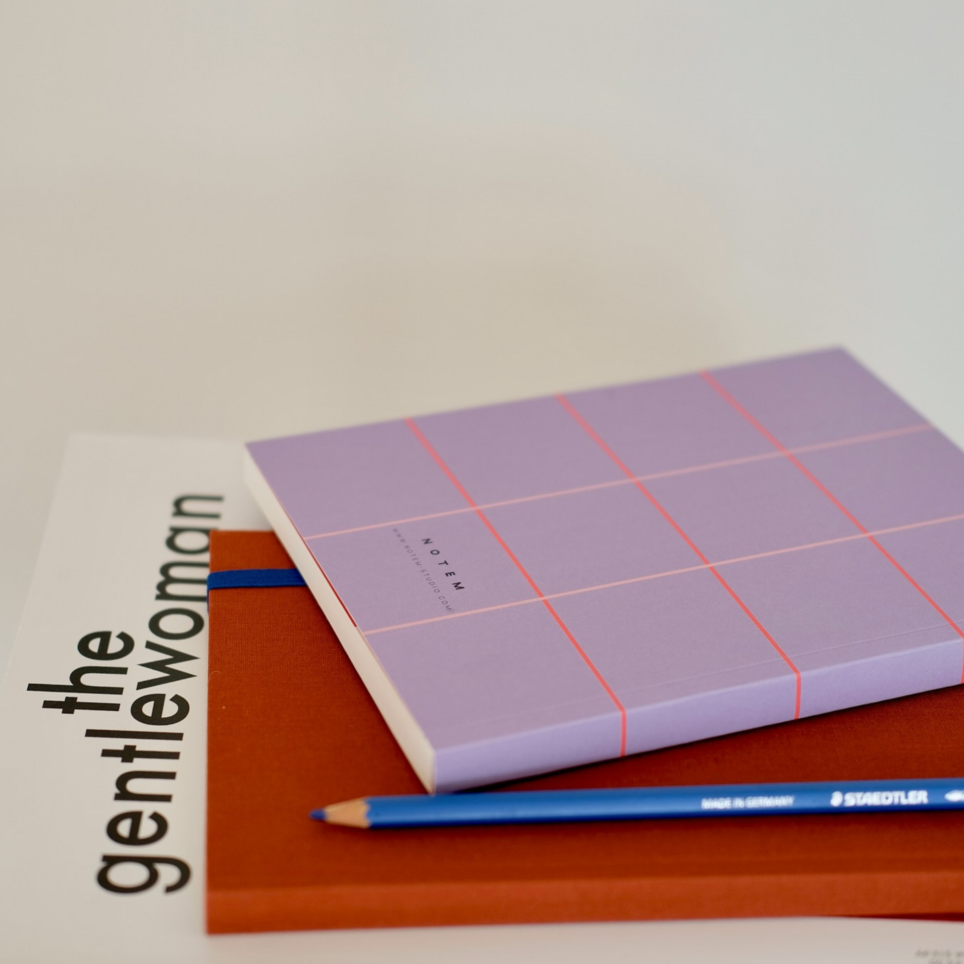 Uma Ruled Notebook  - Medium / Lavender Check