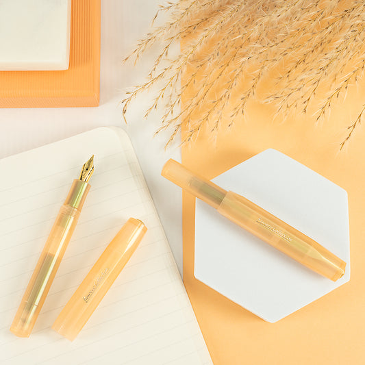Collection Sport Fountain Pen - Apricot Pearl/ Medium