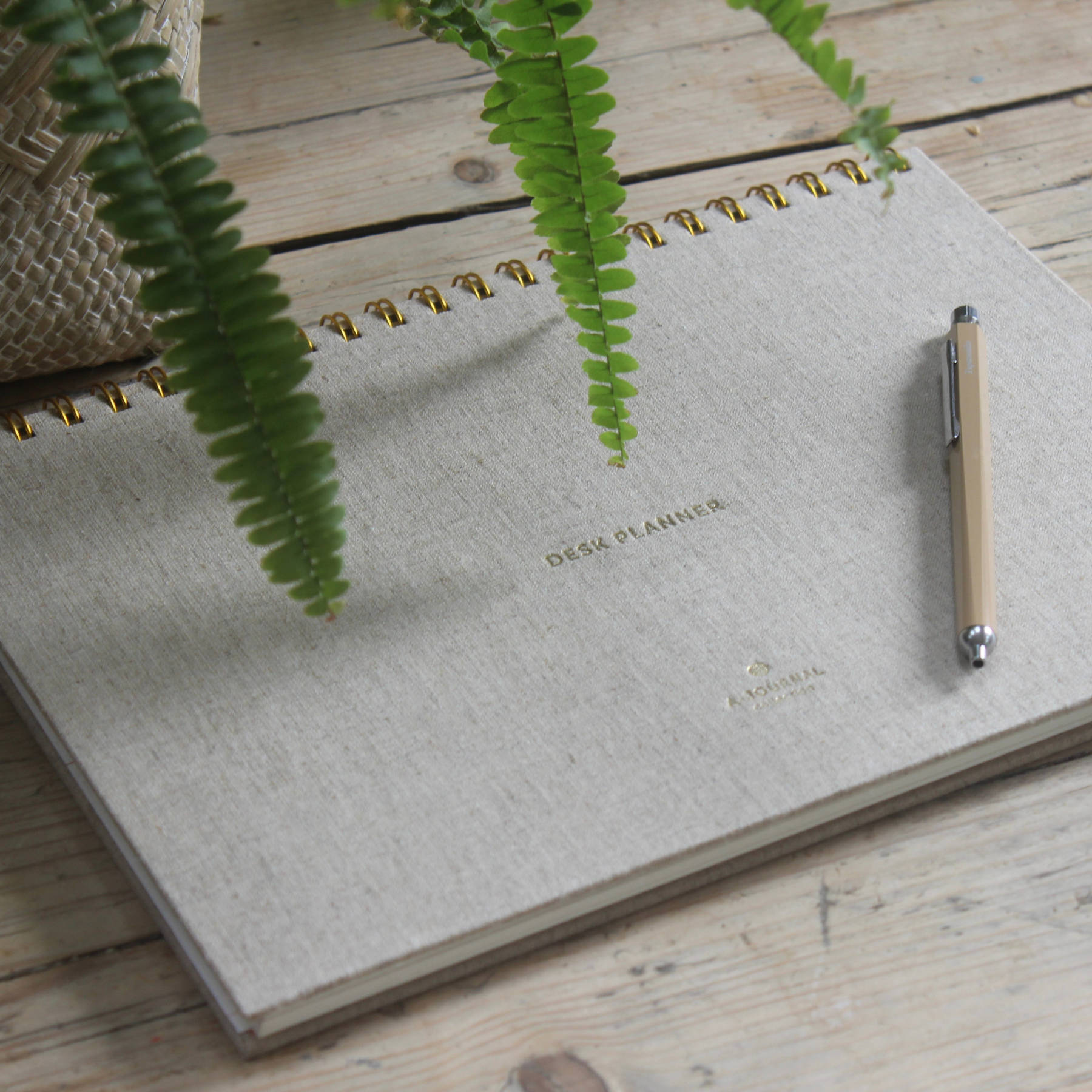 Desk Planner - Linen